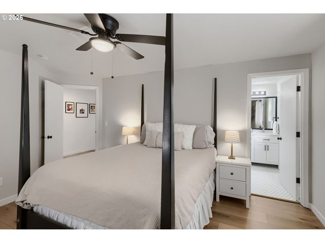 5182 Se 52ND Pl, Hillsboro, OR 97123