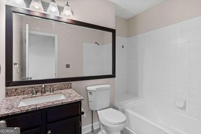 903 Bridge Lane SE, Smyrna, GA 30082
