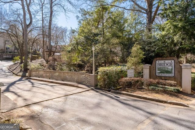 903 Bridge Lane SE, Smyrna, GA 30082