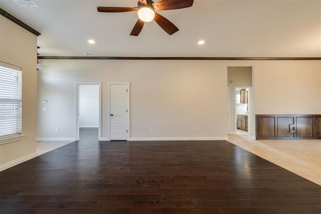 16001 Montague Drive, Edmond, OK 73013