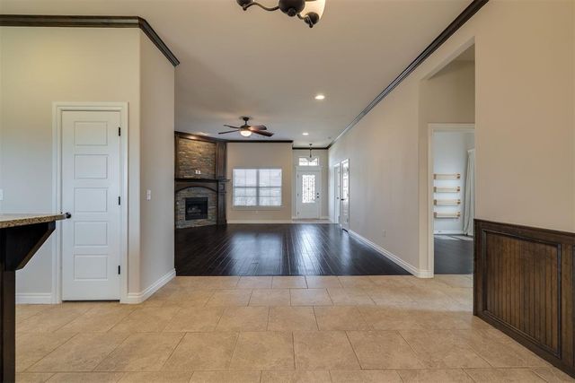 16001 Montague Drive, Edmond, OK 73013