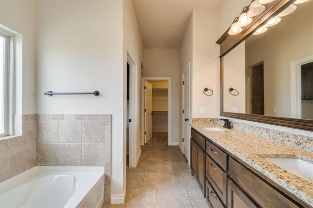 16001 Montague Drive, Edmond, OK 73013