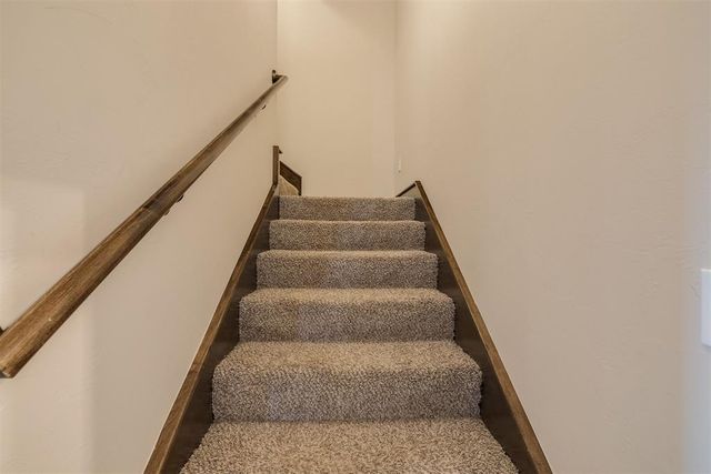 16001 Montague Drive, Edmond, OK 73013