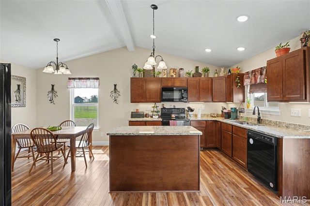 30931 Bonnie Bell Drive, Warrenton, MO 63383