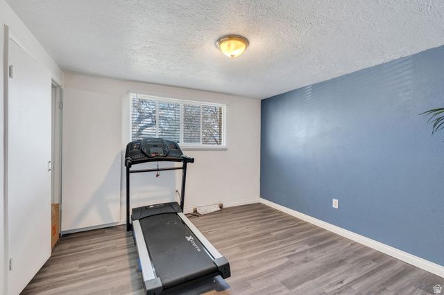 6266 S MARGRAY DR, Taylorsville, UT 84129