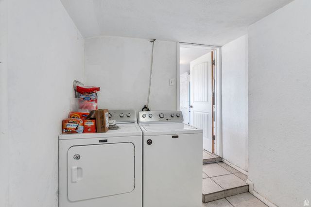 6266 S MARGRAY DR, Taylorsville, UT 84129