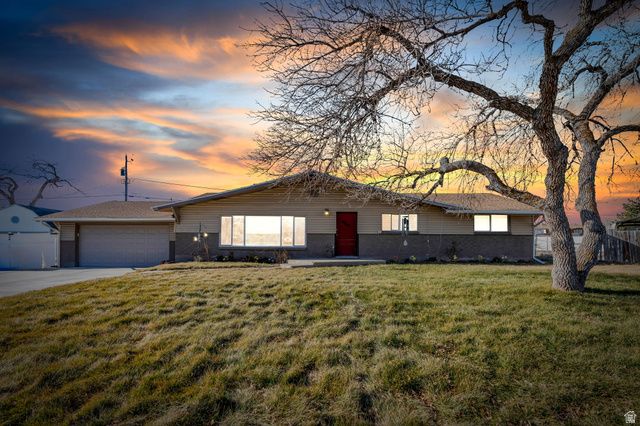 6266 S MARGRAY DR, Taylorsville, UT 84129