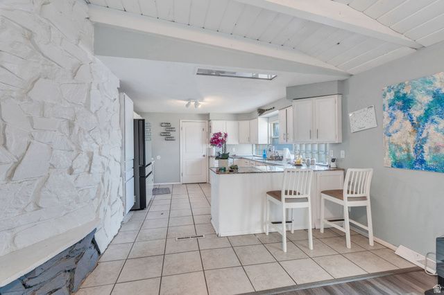 6266 S MARGRAY DR, Taylorsville, UT 84129