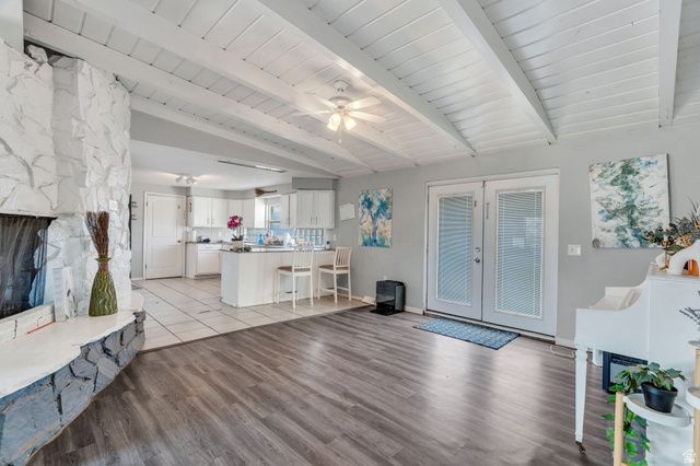 6266 S MARGRAY DR, Taylorsville, UT 84129