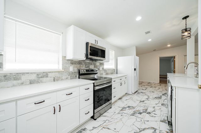 500 Poetry Road, Royse City, TX 75189