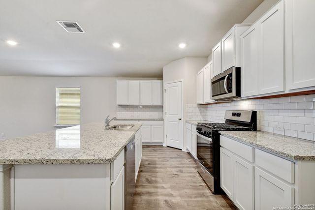 14042 MUDSTONE ST, San Antonio, TX 78253