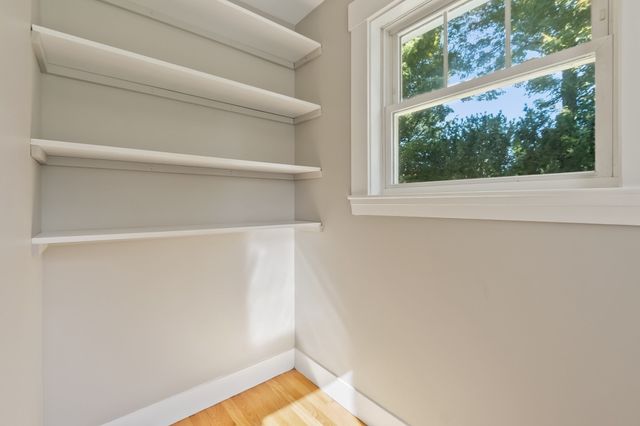 8 Winter St, Southborough, MA 01745