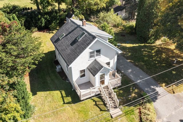 8 Winter St, Southborough, MA 01745