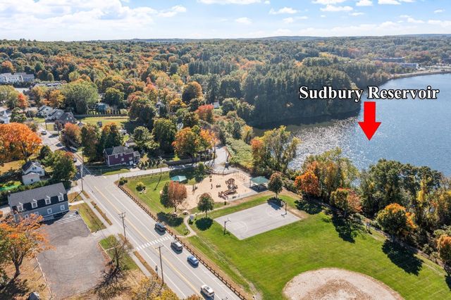 8 Winter St, Southborough, MA 01745