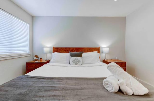 3601 Menchaca RD 107, Austin, TX 78704