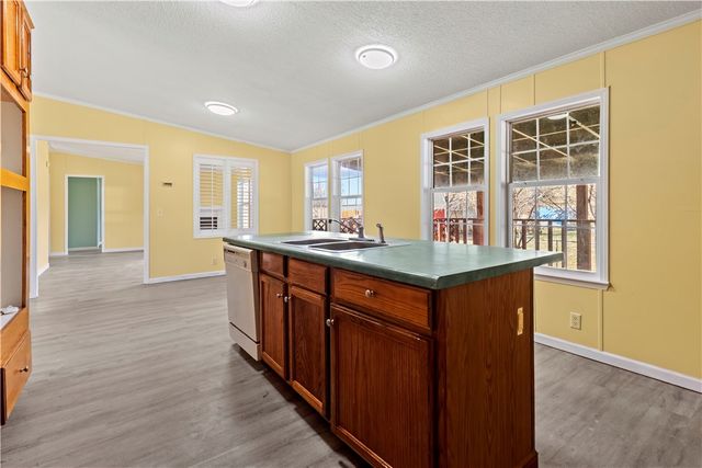 17578 Highway 412, Alpena, AR 72611