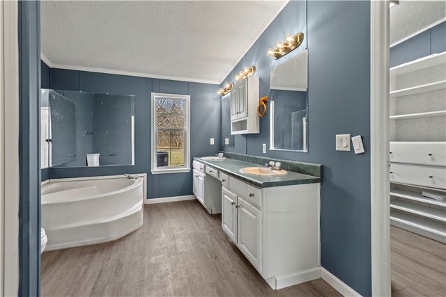 17578 Highway 412, Alpena, AR 72611