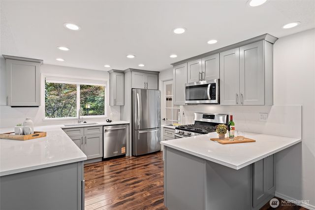 15316 NE 201st Street, Woodinville, WA 98072