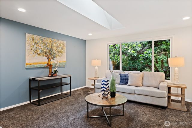 15316 NE 201st Street, Woodinville, WA 98072