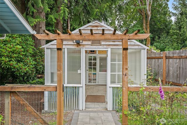 15316 NE 201st Street, Woodinville, WA 98072