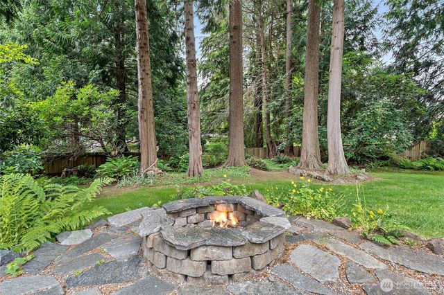 15316 NE 201st Street, Woodinville, WA 98072