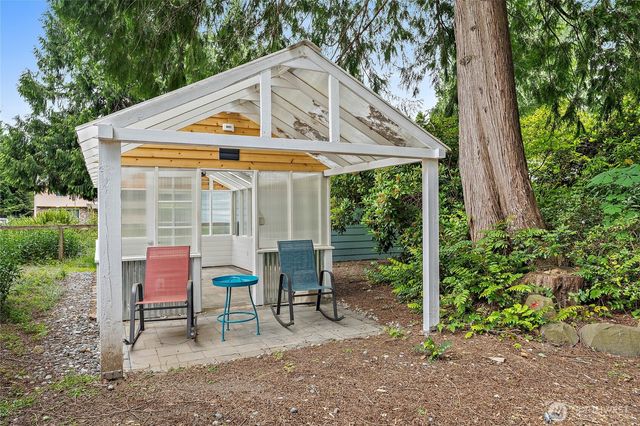 15316 NE 201st Street, Woodinville, WA 98072