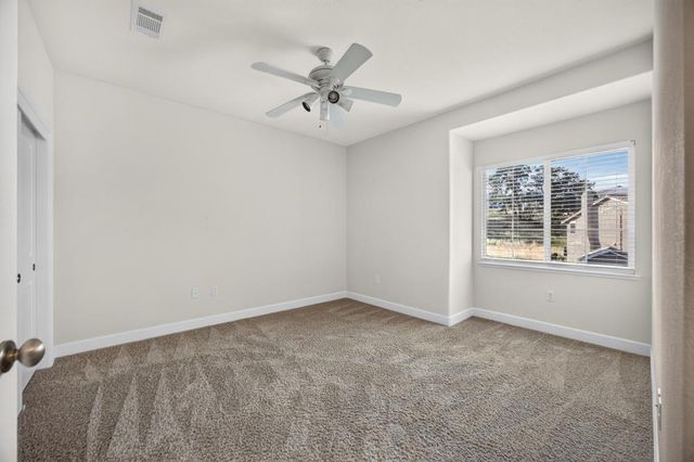 2207 Hedrick Ct, Rocklin, CA 95765