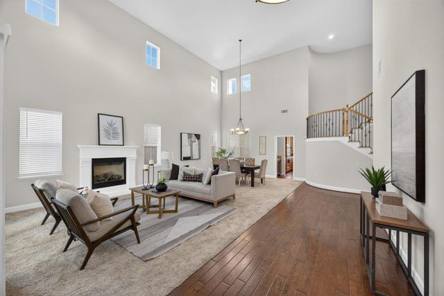 2207 Hedrick Ct, Rocklin, CA 95765