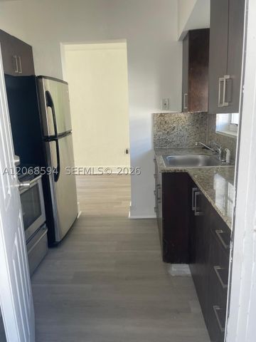 1784 Normandy Dr, Miami Beach, FL 33141