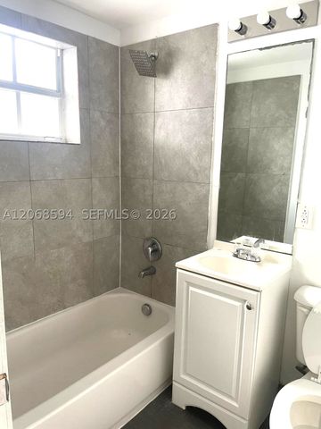 1784 Normandy Dr, Miami Beach, FL 33141