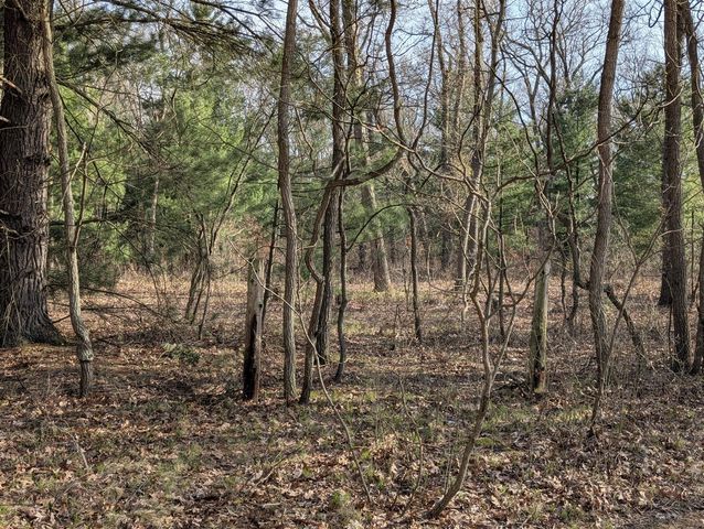 2032 S Mill Iron Road, Muskegon, MI 49442