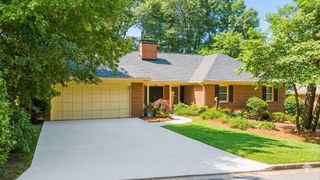 2792 Livsey Drive, Tucker, GA 30084