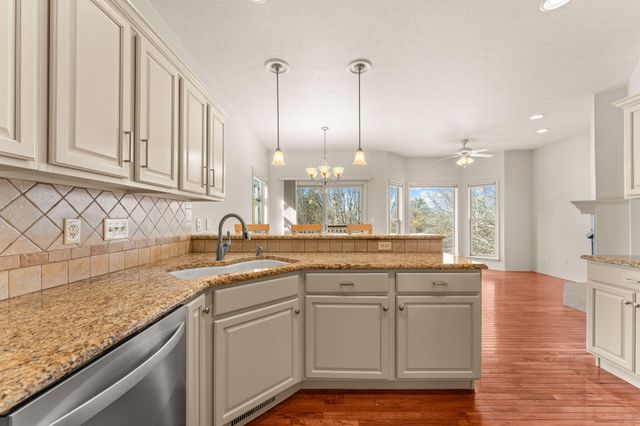 109 Cabana Court, Branson West, MO 65737