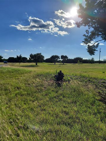 906 County Road 154, Georgetown, TX 78626