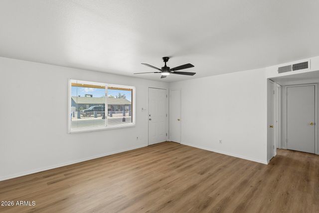 6964 W HUBBELL Street, Phoenix, AZ 85035