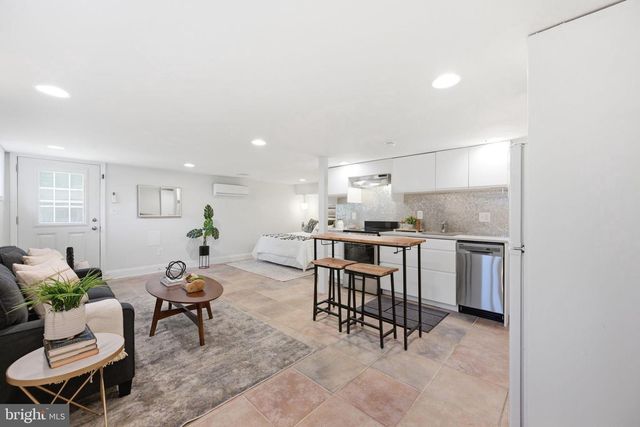 1449 LAWRENCE ST NE, Washington, DC 20017