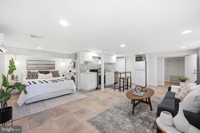 1449 LAWRENCE ST NE, Washington, DC 20017