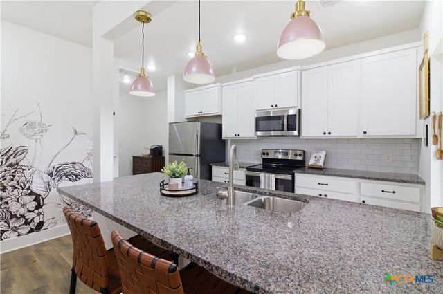 1960 Royal Loop, Belton, TX 76513
