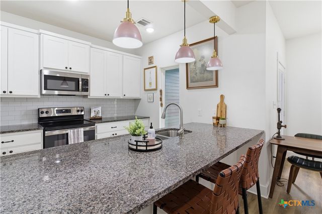 1960 Royal Loop, Belton, TX 76513