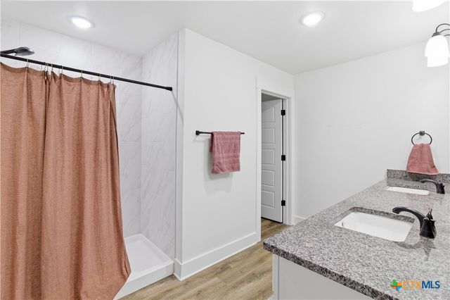 1960 Royal Loop, Belton, TX 76513