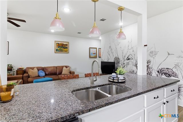 1960 Royal Loop, Belton, TX 76513