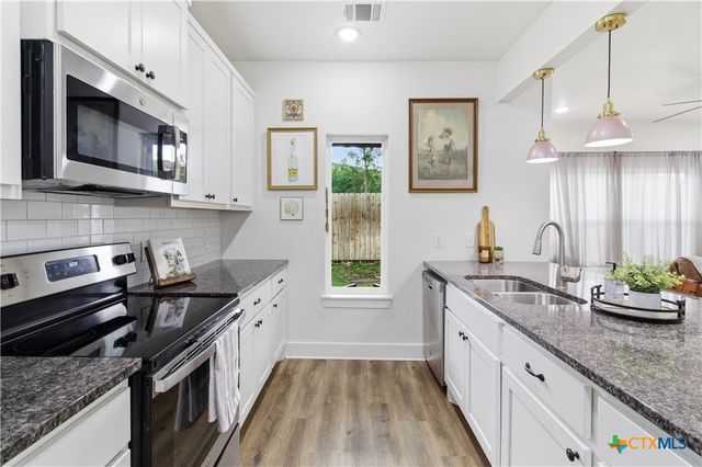 1960 Royal Loop, Belton, TX 76513