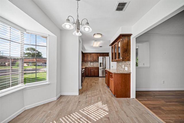 10602 Sagewind Drive, Houston, TX 77089