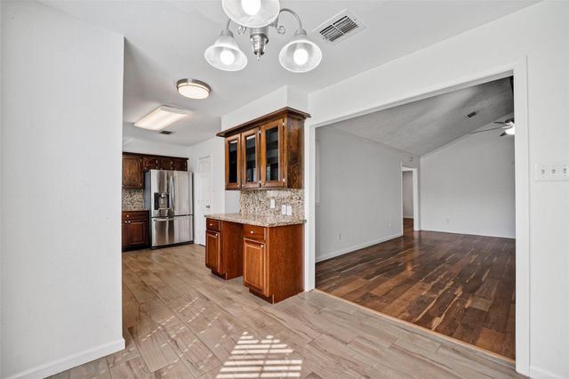 10602 Sagewind Drive, Houston, TX 77089