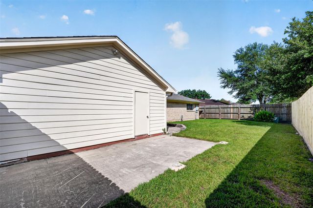 10602 Sagewind Drive, Houston, TX 77089