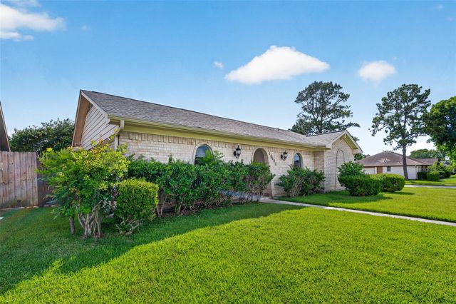 10602 Sagewind Drive, Houston, TX 77089