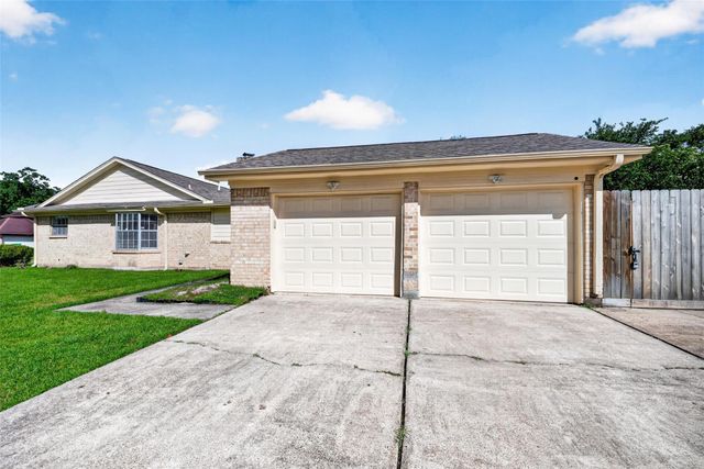 10602 Sagewind Drive, Houston, TX 77089