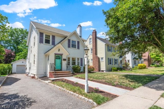 30 Lorraine St, Glen Ridge Boro Twp., NJ 07028