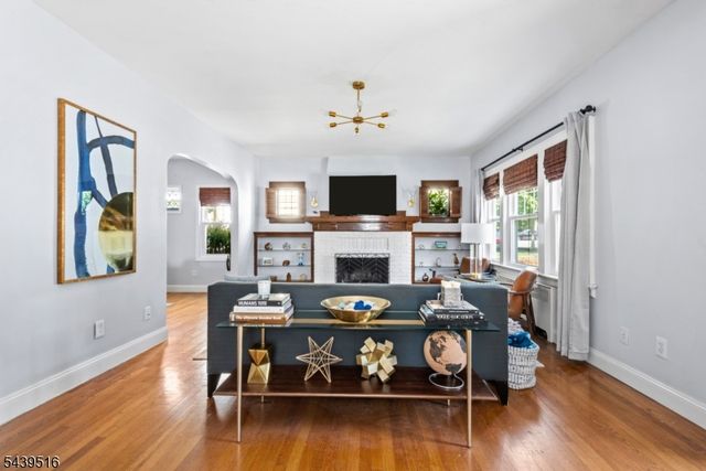 30 Lorraine St, Glen Ridge Boro Twp., NJ 07028
