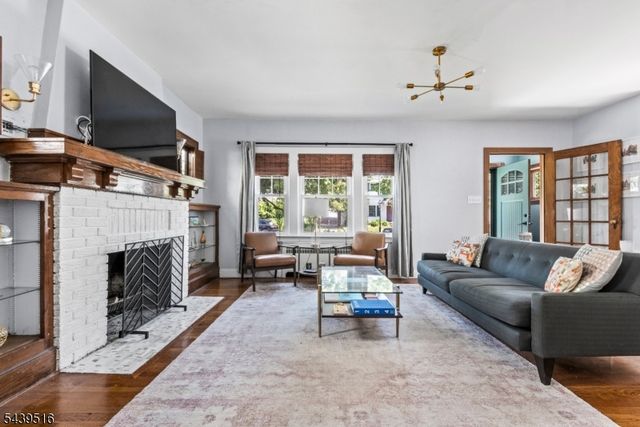 30 Lorraine St, Glen Ridge Boro Twp., NJ 07028